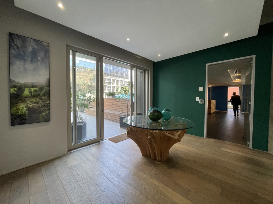 To Let commercial Property for Rent in De Waterkant Western Cape